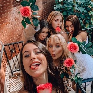 Meet your Posher, Sara